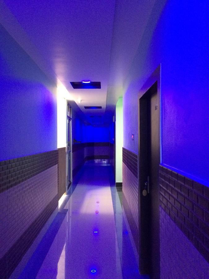 دوغار Hotel Sharda Inn المظهر الخارجي الصورة