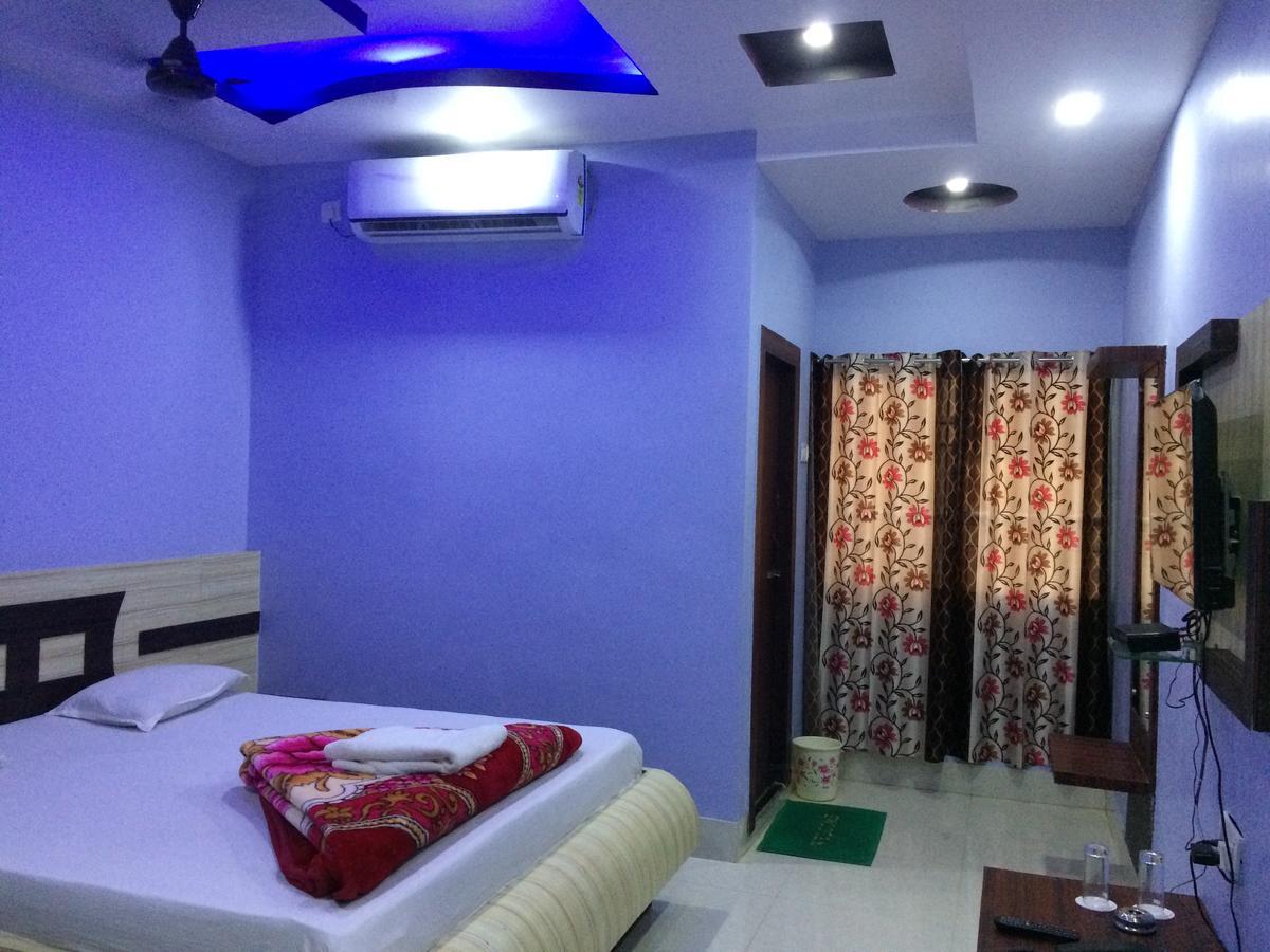 دوغار Hotel Sharda Inn المظهر الخارجي الصورة