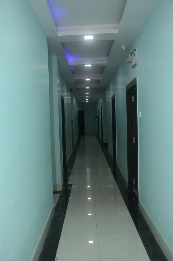 دوغار Hotel Sharda Inn المظهر الخارجي الصورة